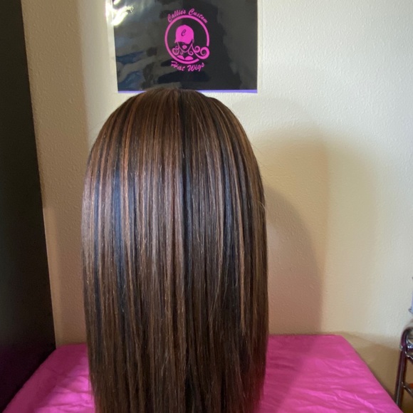 Callie’s custom headband wig - Picture 4 of 9